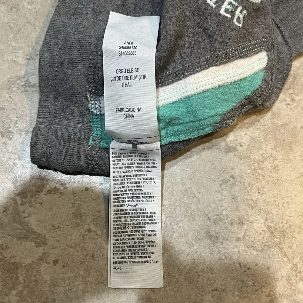 Hollister Y2K, Booty Shorts, Low Rise Mini Shorts, Gray Drawstring,Size S 2000s - Picture 8 of 9